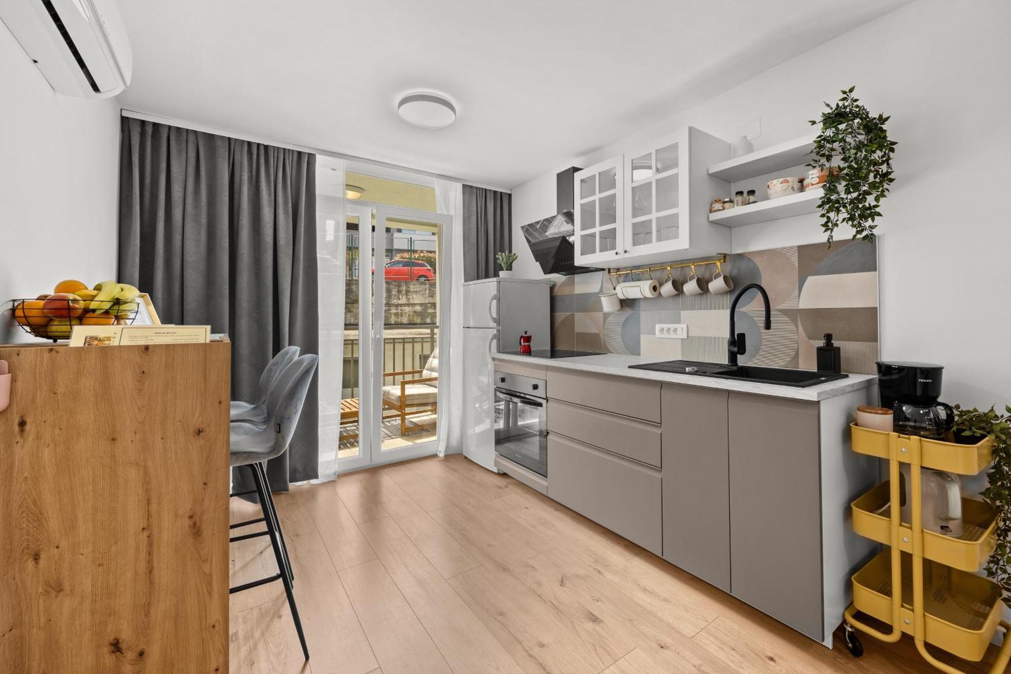 New Apartment Fiore, Пула Екстериор снимка